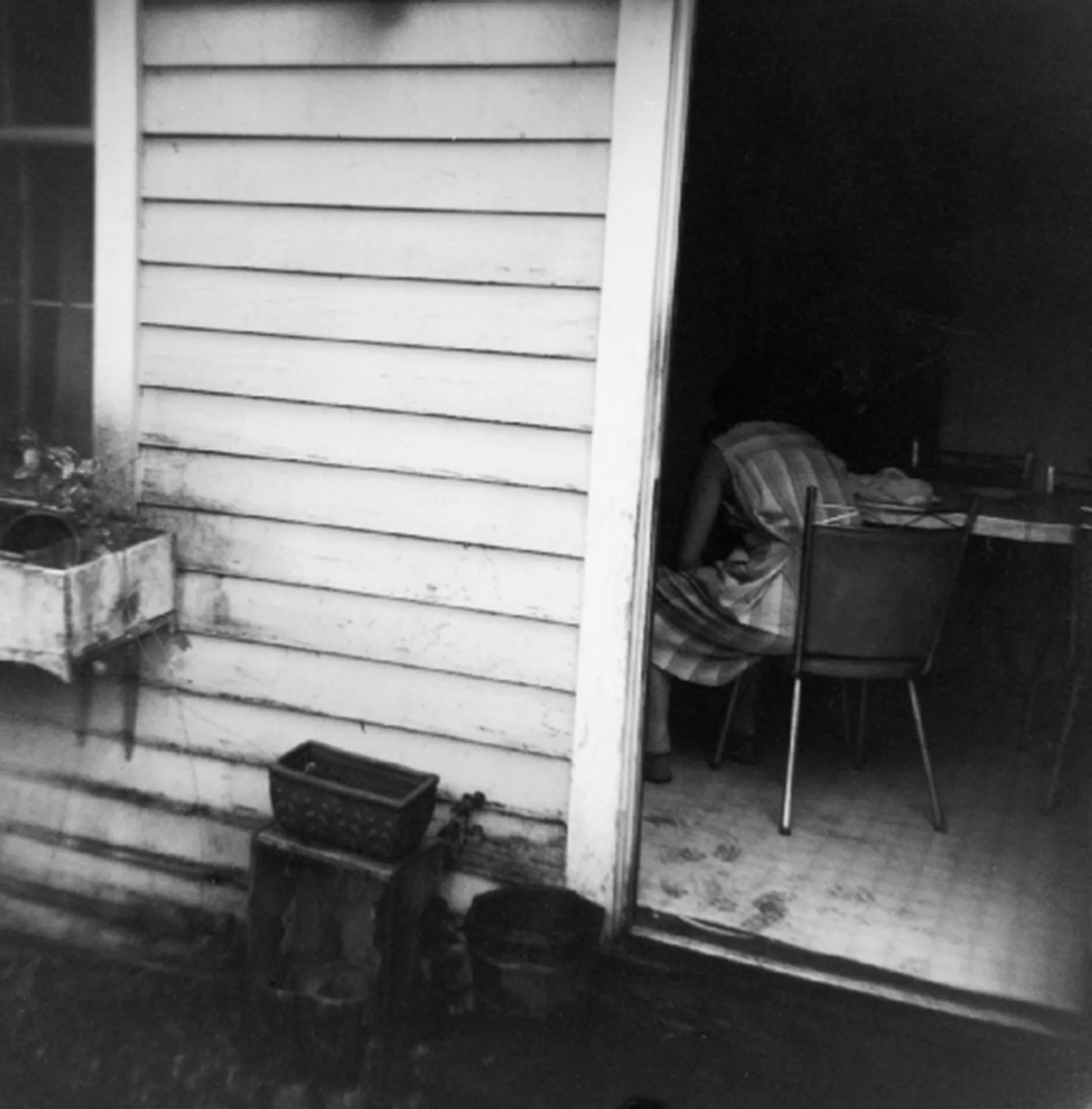 320 - Davis - The Kitchen Table
