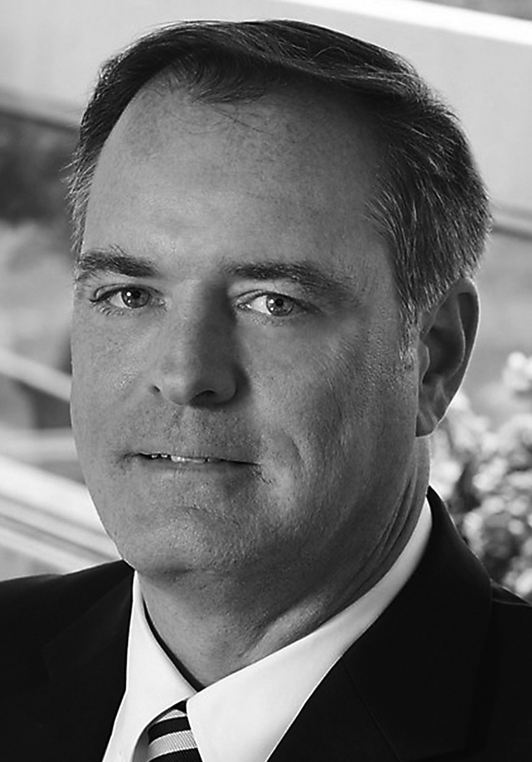 A photograph of Robert Bilott.